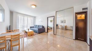 Posedenie v ubytovaní Apartamenty Sun & Snow Marea