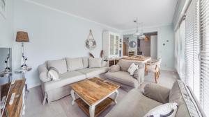 Posedenie v ubytovaní Apartamenty Sun & Snow Playa Baltis z sauną