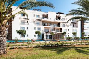 Fotografie z fotogalerie ubytování Paradise Beach Front Resort v destinaci Vokolidha