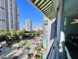 Nespecifikovaný výhled na destinaci Benidorm nebo výhled na město při pohledu z apartmánu