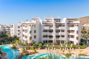 The swimming pool at or close to Jardines - Tisaya 11 POOL VIEW & TWIN BEDS 1B Még 11 kép
