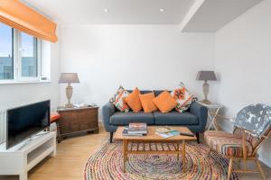Posezení v ubytování Stylish flat between London Bridge & Tower Bridge