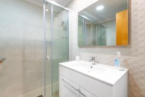 Łazienka w obiekcie Apartament Claro