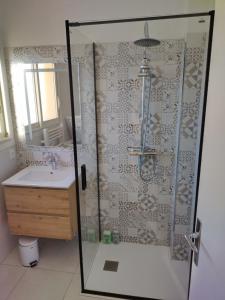ห้องน้ำของ Studio Tout à Pied - Vue Sur Mer