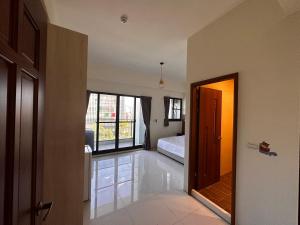 Кровать или кровати в номере Hermes B&B