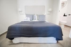 Posteľ alebo postele v izbe v ubytovaní Letmalaga Granada Premium