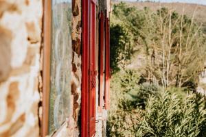 Fotografia z galérie ubytovania Authentieke gerenoveerde mas met verwarmd zwembad v destinácii Gagnières