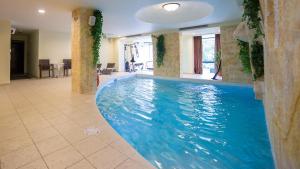 Bazén v ubytovaní Archontopetra Boutique Hotel alebo v jeho blízkosti