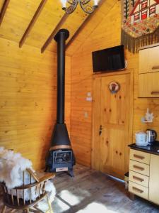 Η κουζίνα ή μικρή κουζίνα στο CABANA ROMANCE - RECANTO DA NATUREZA