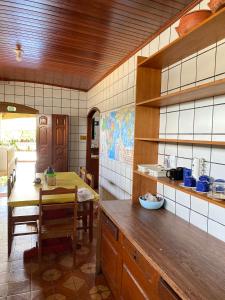 Kuchyň nebo kuchyňský kout v ubytování Hostel Roraima