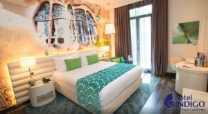 Posteľ alebo postele v izbe v ubytovaní Hotel Indigo Barcelona - Plaza Catalunya 4Sup by IHG