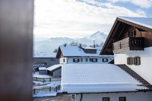 Nespecifikovaný výhled na hory nebo výhled na hory při pohledu z apartmánu