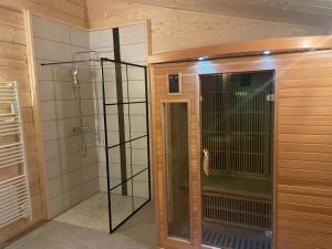 Koupelna v ubytování Gîte l'Eden à l'Est
