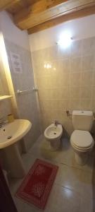 A bathroom at Chiara rooms