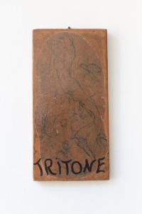 a brown sign with the words iron home on it at La Bella Annacapri in Anacapri