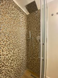 A bathroom at Casa accanto teatro