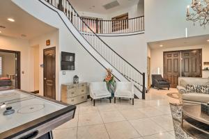 9 Mi to Strip Las Vegas Home with Pool and Hot Tub!