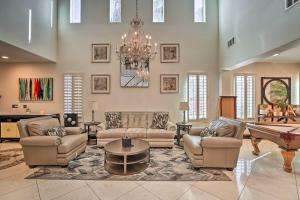 9 Mi to Strip Las Vegas Home with Pool and Hot Tub!