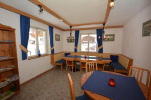 Zona d'estar a Haus Irmgard by Châtel Reizen