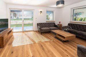 Posezení v ubytování Ferienhaus Reiter Jochberg bei Kitzbühel