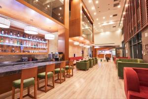 The lounge or bar area at Park Dedeman Denizli Még 37 kép