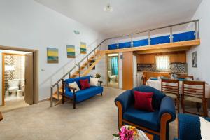 Posedenie v ubytovaní Beach Pearl - Beach Front House with Private Pool