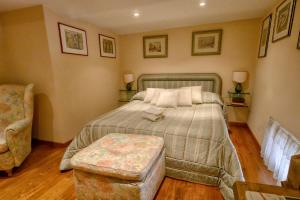 Łóżko lub łóżka w pokoju w obiekcie Apartment Roma Deluxe