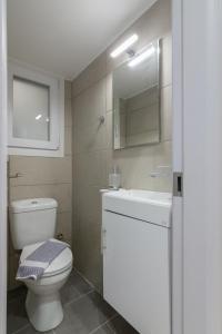 A bathroom at Cozy apartment in Pangrati area!