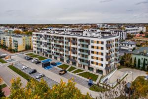 an aerial view of a building in a city at Apartments 24h in Warsaw