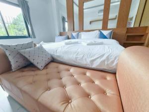 Fotografie z fotogalerie ubytování JB Stone pool villa v destinaci Ban Nong Phlap
