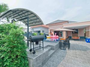 Fotografie z fotogalerie ubytování JB Stone pool villa v destinaci Ban Nong Phlap