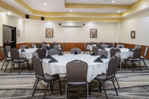 Zona business o sala conferenze di Howard Johnson by Wyndham Lima