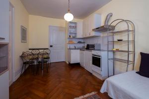 Dapur atau dapur kecil di Gästezimmer Plänke