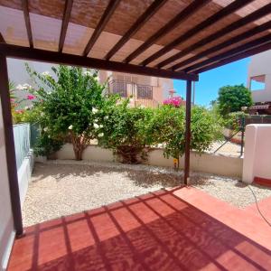 Zdjęcie z galerii obiektu Apartamento naturista en urbanización naturista en primera línea del mar y de la playa naturista de Vera w mieście Vera