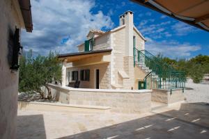 Afbeelding uit fotogalerij van OPG Villa Meri in Pučišća