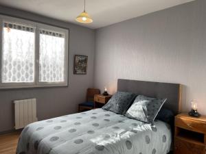 Fotografia z galérie ubytovania Gîte rustique et moderne avec jardin, garage, à 3 km de Moulins. Draps et linge inclus, animaux acceptés. - FR-1-489-428 v destinácii Avermes