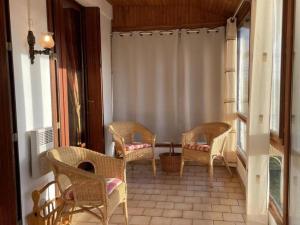 Fotografia z galérie ubytovania Gîte rustique et moderne avec jardin, garage, à 3 km de Moulins. Draps et linge inclus, animaux acceptés. - FR-1-489-428 v destinácii Avermes