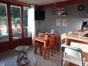 Ресторан / где поесть в Appartement idéal pour une famille.