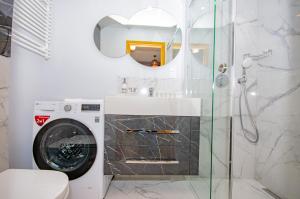 Kúpeľňa v ubytovaní InPoint Spacious Apartments near Main Square & Kazimierz District