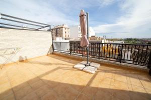 Balkón alebo terasa v ubytovaní ATICO CENTRO GANDIA