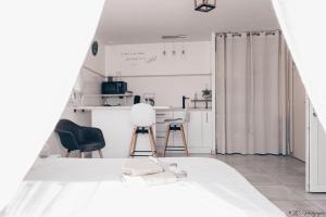 Dapur atau dapur kecil di Gîte "Le Mesminois" établissement avec espace bien-être et sauna