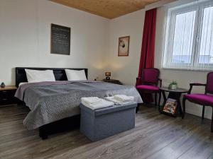 Łóżko lub łóżka w pokoju w obiekcie Apartment St. Pölten