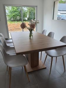 Fotografie z fotogalerie ubytování Maison neuve cosy à 20 min des plages #lorient #cosy v destinaci Pont-Scorff
