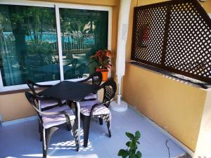 Fotografia z galérie ubytovania AliceBungalowPoolView-Summer v destinácii Corralejo