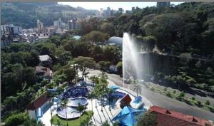 Pemandangan kolam renang di Apartamento Refúgio das Thermas atau berdekatan