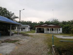 Gallery image of KJS Homestay, Layang-Layang, Johor in Kangkar Lanjut