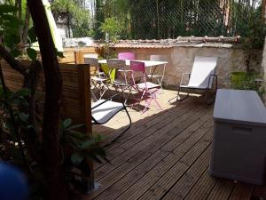 Balkon lub taras w obiekcie Gîte 3* Piscine Spa entre ZOO BEAUVAL FUTUROSCOPE CHATEAUX LOIRE