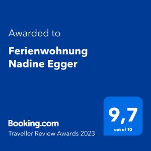 Um certificado, prêmio, placa ou outro documento exibido em Ferienwohnung Nadine Egger