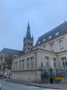 Zdjęcie z galerii obiektu L Oôte appart w Épernay