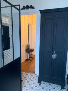 Zdjęcie z galerii obiektu L Oôte appart w Épernay